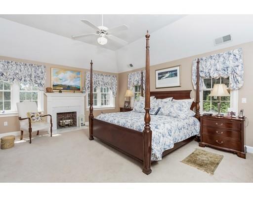 35 Eagle Dr, Canton, MA 02021 photo 17