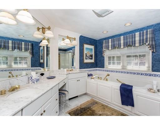 35 Eagle Dr, Canton, MA 02021 photo 18