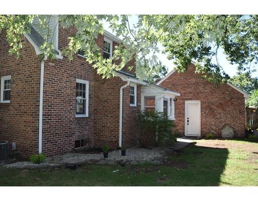 241 Prentice St, Springfield, MA 01104 photo 3