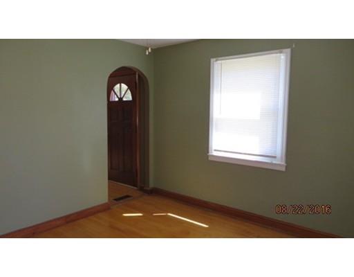 44 Roy St, Chicopee, MA 01013 photo 15