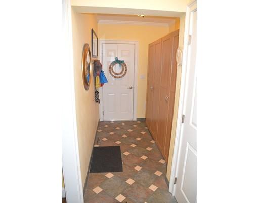 16 Mayflower Rd, Needham, MA 02492 photo 8