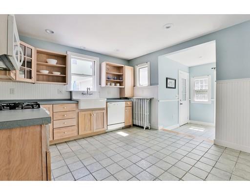 5 Addison St, Gloucester, MA 01930 photo 1