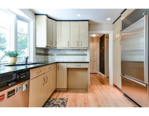 30 Thackeray Rd, Wellesley, MA 02481 photo 7