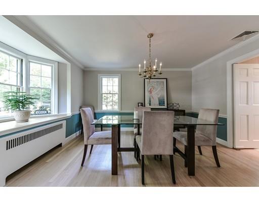 30 Thackeray Rd, Wellesley, MA 02481 photo 5