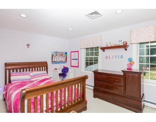 20 Isaac Sprague Dr, Hingham, MA 02043 photo 20