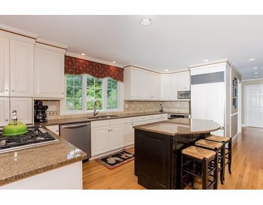 20 Isaac Sprague Dr, Hingham, MA 02043 photo 6