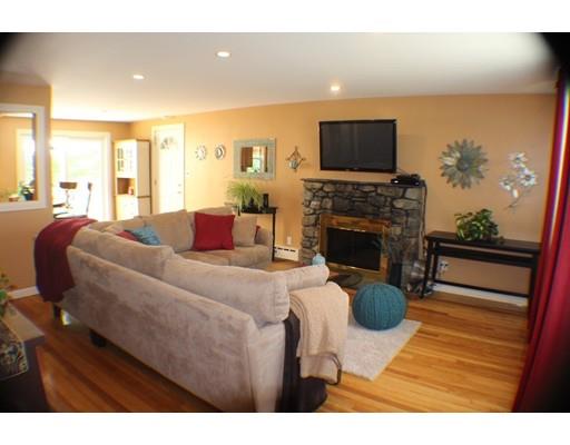 357 Central St, Avon, MA 02322 photo 4