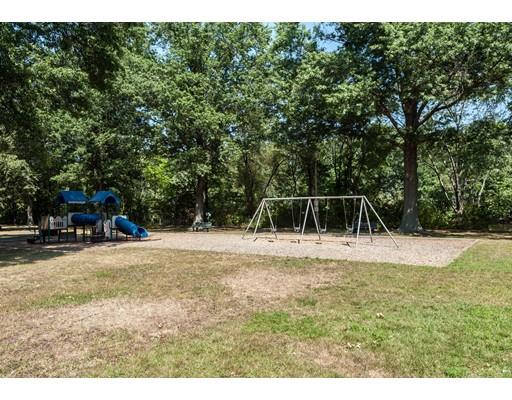 72 Riverside Dr, Dedham, MA 02026 photo 17