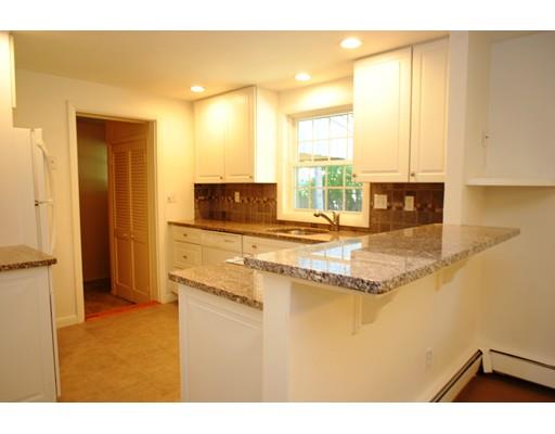 39 Hemlock Dr, Natick, MA 01760 photo 4