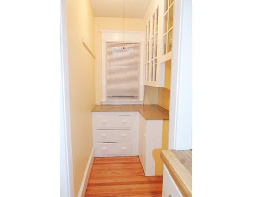 60 Edendale St, Springfield, MA 01104 photo 5