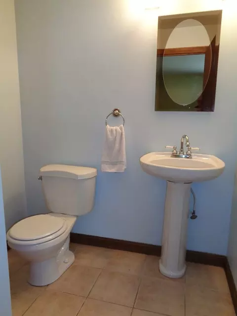 31 Grammont Rd # -A, Worcester, MA 01607 photo 12