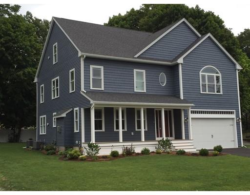 71 Harrison St, Reading, MA 01867 photo 1