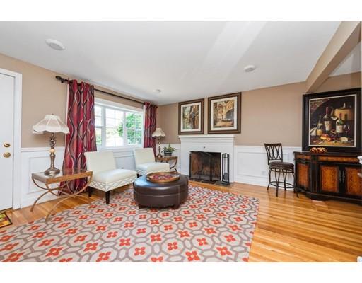 174 Edgewater Dr, Framingham, MA 01702 photo 3