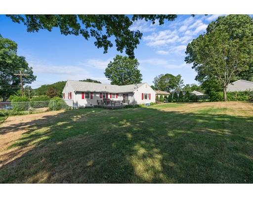 174 Edgewater Dr, Framingham, MA 01702 photo 12