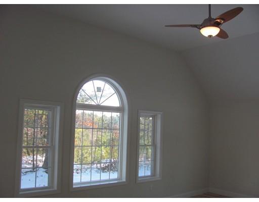9 Harbor Trce, Townsend, MA 01469 photo 4