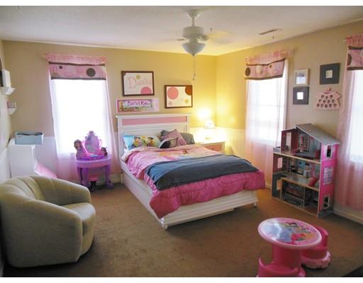 86 Temby St, Springfield, MA 01119 photo 11