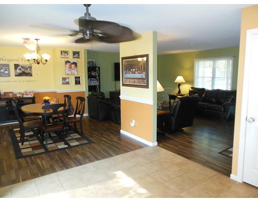 86 Temby St, Springfield, MA 01119 photo 10