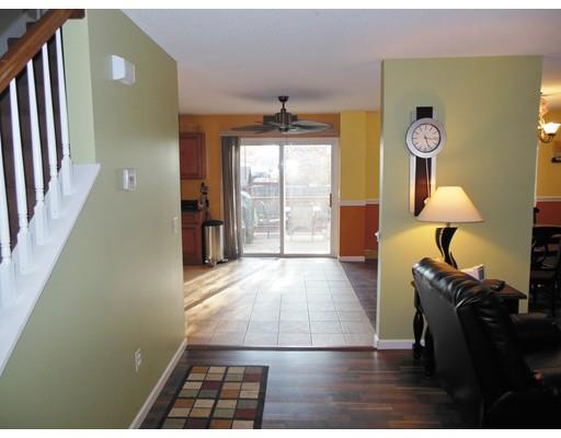 86 Temby St, Springfield, MA 01119 photo 2