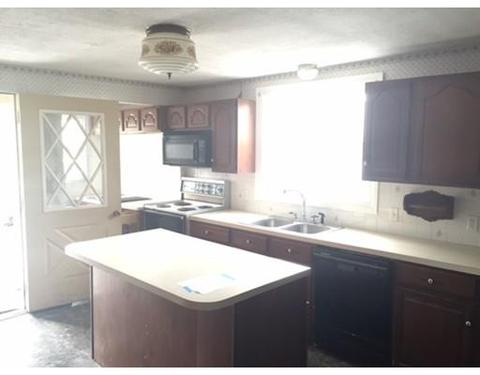 4 Atlantic Blvd, Fall River, MA 02724 photo 8