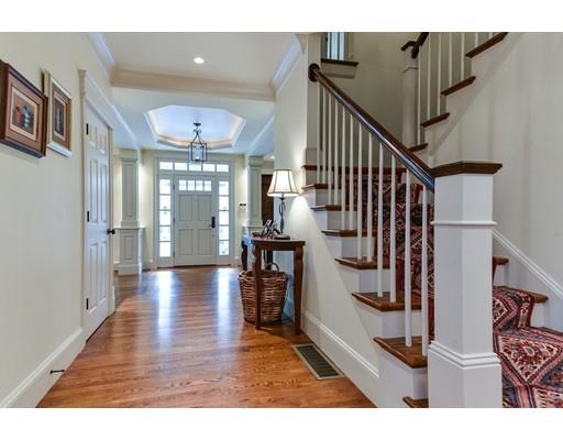 8 Thackeray Rd, Wellesley, MA 02481 photo 12