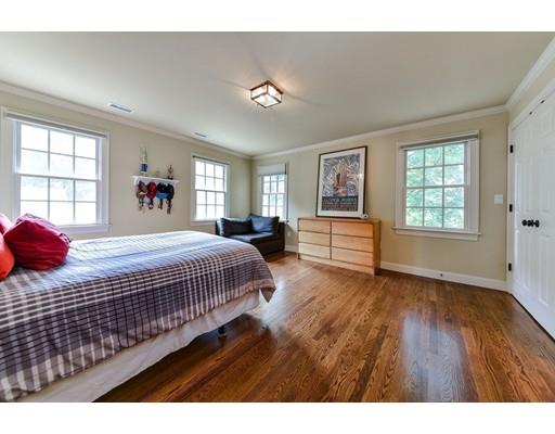 8 Thackeray Rd, Wellesley, MA 02481 photo 21