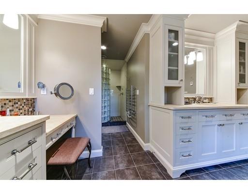 8 Thackeray Rd, Wellesley, MA 02481 photo 16
