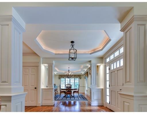 8 Thackeray Rd, Wellesley, MA 02481 photo 3