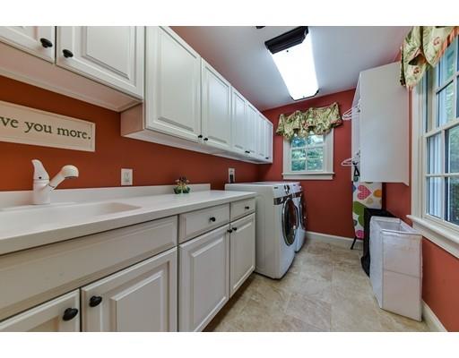 8 Thackeray Rd, Wellesley, MA 02481 photo 23