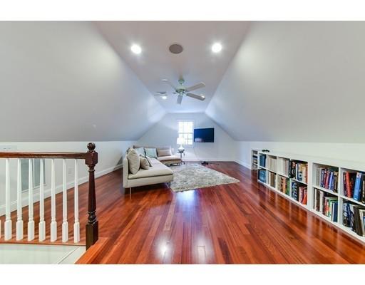8 Thackeray Rd, Wellesley, MA 02481 photo 17