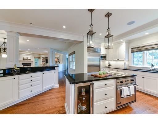 8 Thackeray Rd, Wellesley, MA 02481 photo 5
