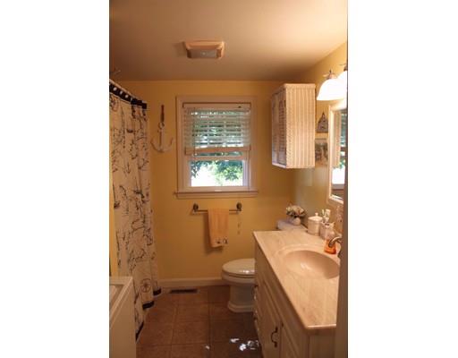 37 Branch Ter, Marstons Mills, MA 02648 photo 11