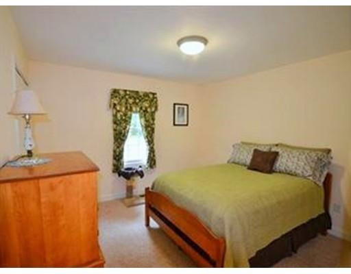 552 Ryan Rd, Northampton, MA 01062 photo 14