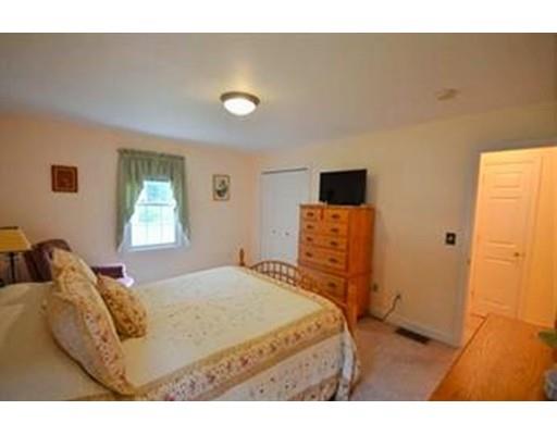 552 Ryan Rd, Northampton, MA 01062 photo 12