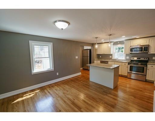 268 High St, Reading, MA 01867 photo 3