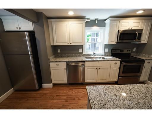 268 High St, Reading, MA 01867 photo 4