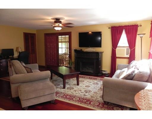 683 Vine St, Athol, MA 01331 photo 3