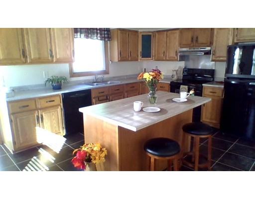 17 Prospect St, Ware, MA 01082 photo 9