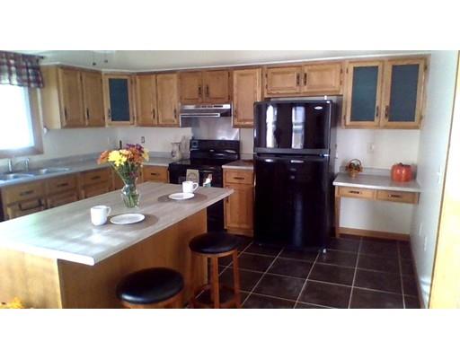 17 Prospect St, Ware, MA 01082 photo 7