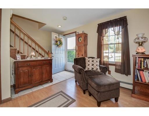 3 Lorraine Rd, Worcester, MA 01604 photo 3