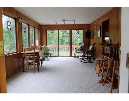 1349 Parker St, Springfield, MA 01129 photo 12