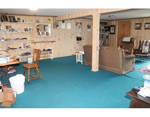 1349 Parker St, Springfield, MA 01129 photo 15