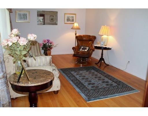 1349 Parker St, Springfield, MA 01129 photo 3