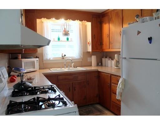 1349 Parker St, Springfield, MA 01129 photo 10