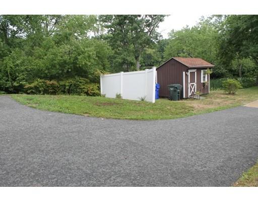 1349 Parker St, Springfield, MA 01129 photo 23