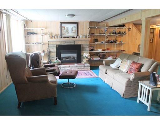 1349 Parker St, Springfield, MA 01129 photo 14