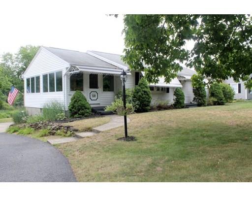 1349 Parker St, Springfield, MA 01129 photo 2