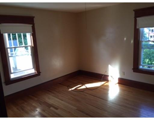 15 Windemere, Springfield, MA 01104 photo 8