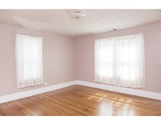 159 Shefford St, Springfield, MA 01107 photo 13