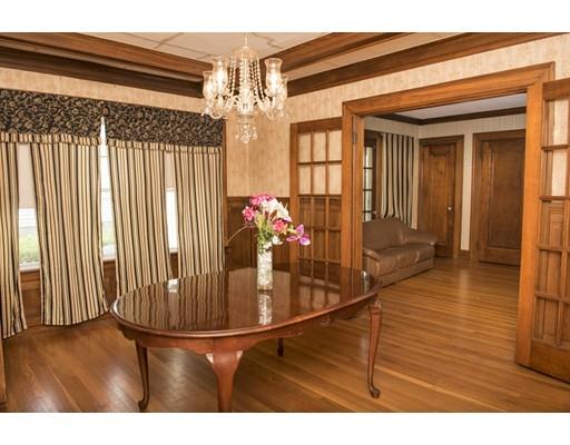 159 Shefford St, Springfield, MA 01107 photo 4