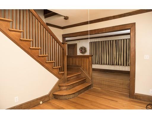 159 Shefford St, Springfield, MA 01107 photo 9